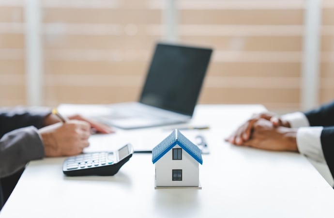 Mutuo cointestato: come funziona, requisiti per averlo, calcolo pagamenti rate c