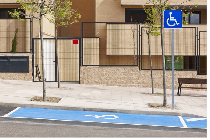 Parcheggi disabili in condominio, tutto quello che c'� da sapere. Dal diritto ad