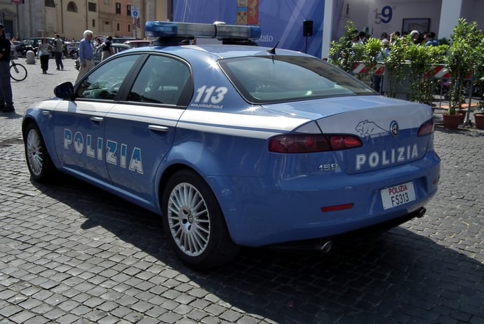 Pensione anticipata 2024 polizia a chi spetta, et� e contributi necessari, quand