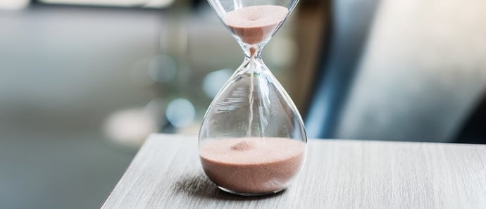 Quanto si prende in meno con la pensione rispetto allo stipendio? Calcoli ed ese