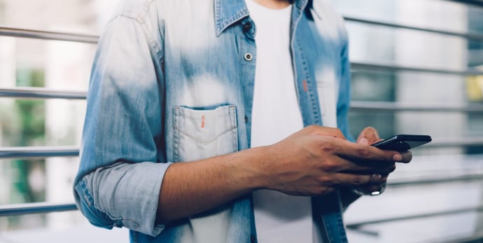 Il telefono ascolta quello che diciamo? Perch� compaiono pubblicit� sul cellular