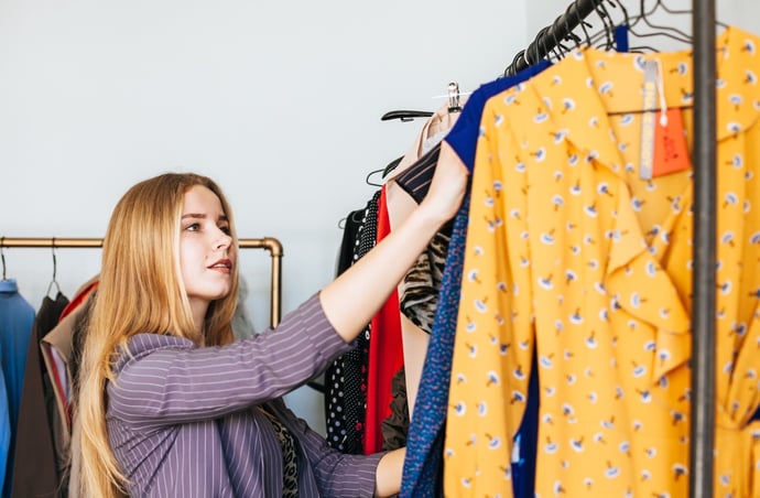 Diritto di recesso di prodotto difettoso comprato in negozio anche se non mi son