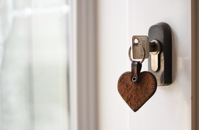 Proprietario di casa in affitto pu� tenere una copia delle chiavi di casa? 