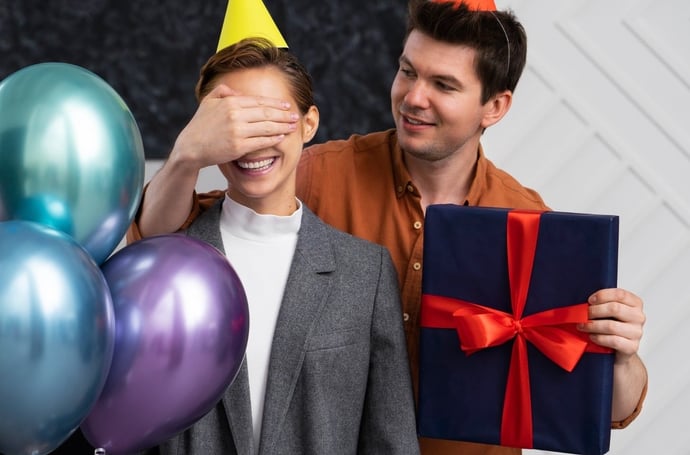 Quale regalo fare al proprio figlio o figlia quando compie 18 anni? I pi� apprez