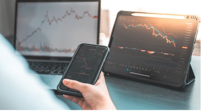 Quali banche o siti trading hanno commissioni zero per Etf, obbligazioni, Btp, a