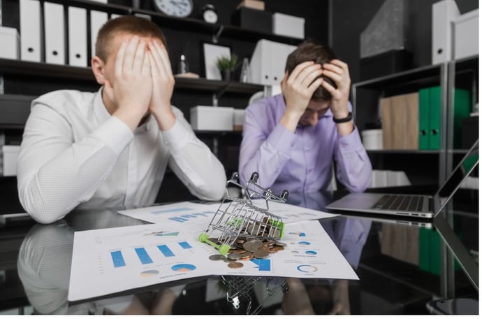 Quando una azienda fallisce? E cosa succede e conseguenze per proprietari, soci 