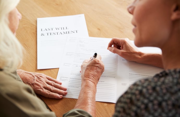 Quando va in prescrizione una eredit� e cosa succede se nessuno la richiede