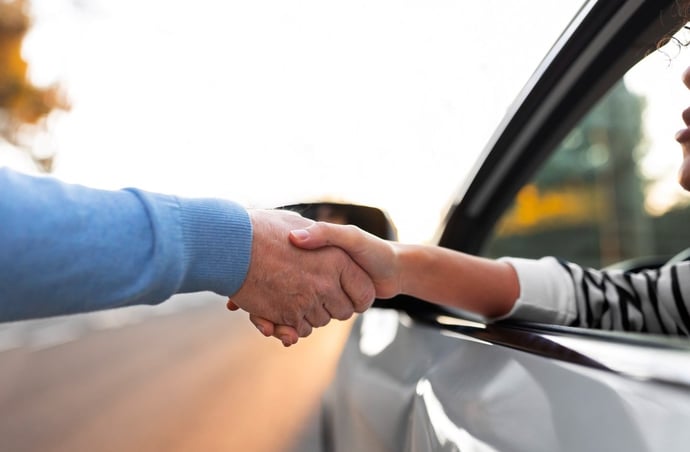 Quanto costa realmente un'auto? Quale � il prezzo finale rispetto a sconti e off