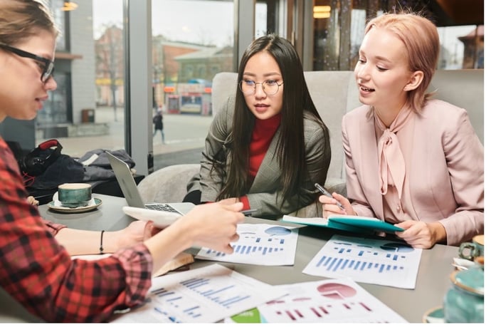 Quanto � difficile laurearsi in economia triennale e magistrale?