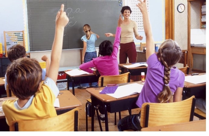 Quanto guadagna un insegnante di scuola elementare. Stipendio lordo e netto