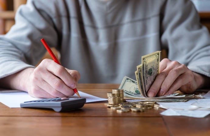 Calcolo ed esempi di quanto influiscono ultimi anni stipendio su importo pension
