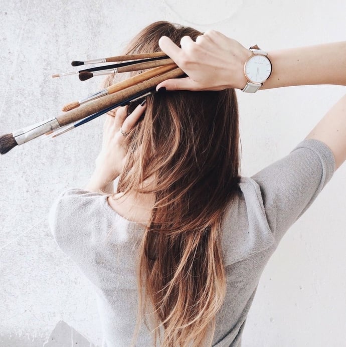 Quanto si guadagna a vendere i propri capelli veri? Prezzi medi a cui si possono