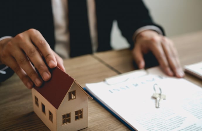 Quanto tempo si ha per lasciare casa venduta dopo il rogito?