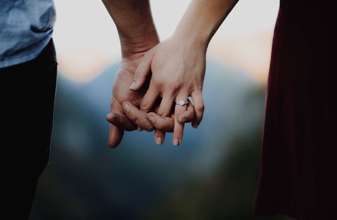 Regali tra ex marito ed ex moglie si devono restituire. I casi previsti dalle le