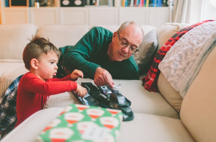 Regole e importi assegno unico figli che spettano a genitori conviventi, divorzi
