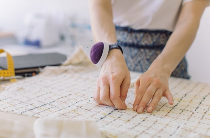 Contratto CCNL moda 2024 e tabella scatti di anzianit�, ogni quanti anni ci sono