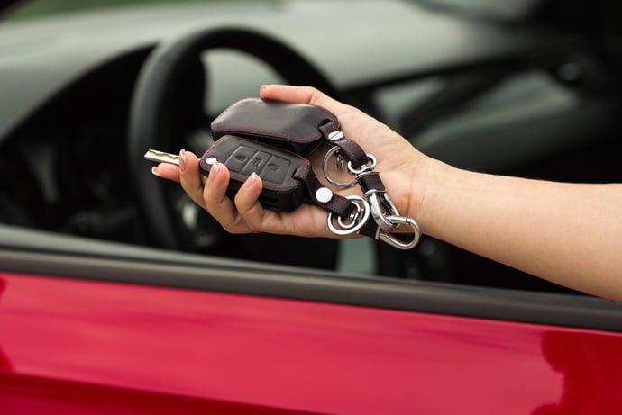 Sempre pi� auto consegnate in ritardo, ma si pu� avere auto di cortesia o risarc