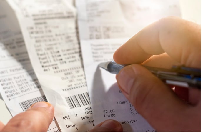 Se ho gi� emesso scontrino, posso emettere fattura se cliente me lo richiede? 