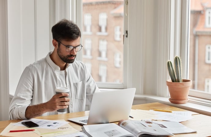 Se lavoro e studio insieme, quali diritti oltre i permessi l'azienda mi deve ric
