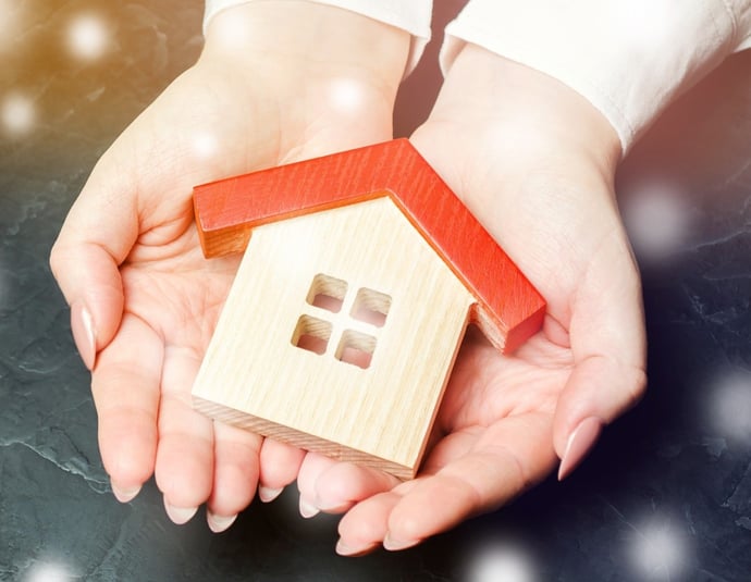 Se si vende una casa, i figli devono dare il permesso ai genitori o no