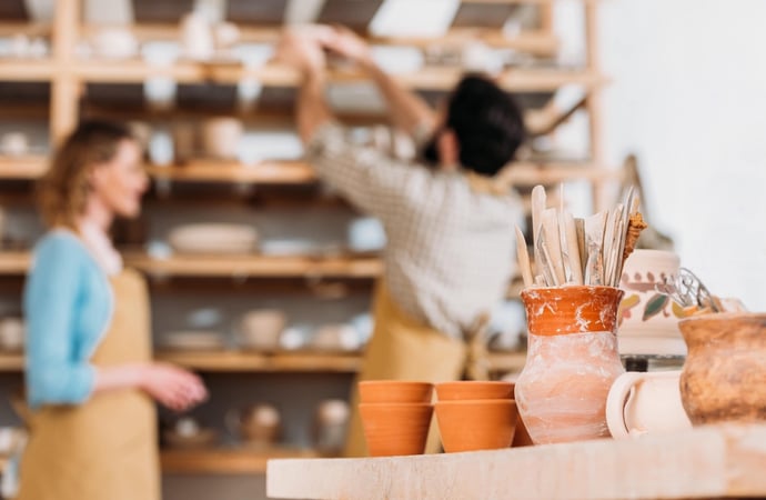 Si pu� chiedere ad un dipendente di arrivare prima sul lavoro? E se accetta come