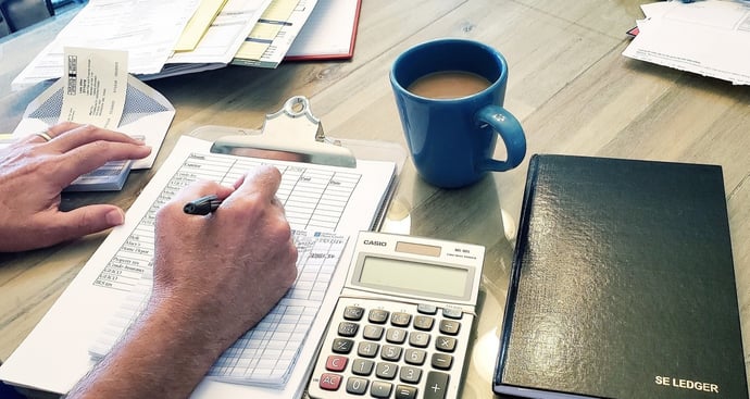 Straordinari sul lavoro permettono di andare in pensione prima secondo leggi 202