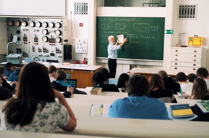 Tasse universit� 2024 esenzioni e costi minori. A chi spettano e requisiti