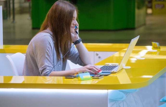 Il datore di lavoro pu� registrare le telefonate sul lavoro sia da cellulare che